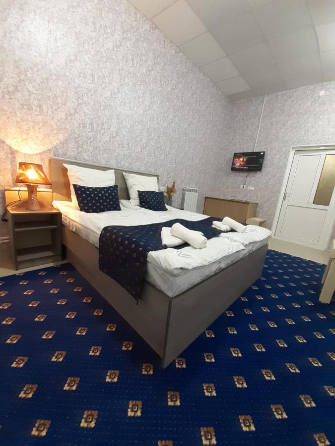 גיומרי Lind Guest House B&B מראה חיצוני תמונה